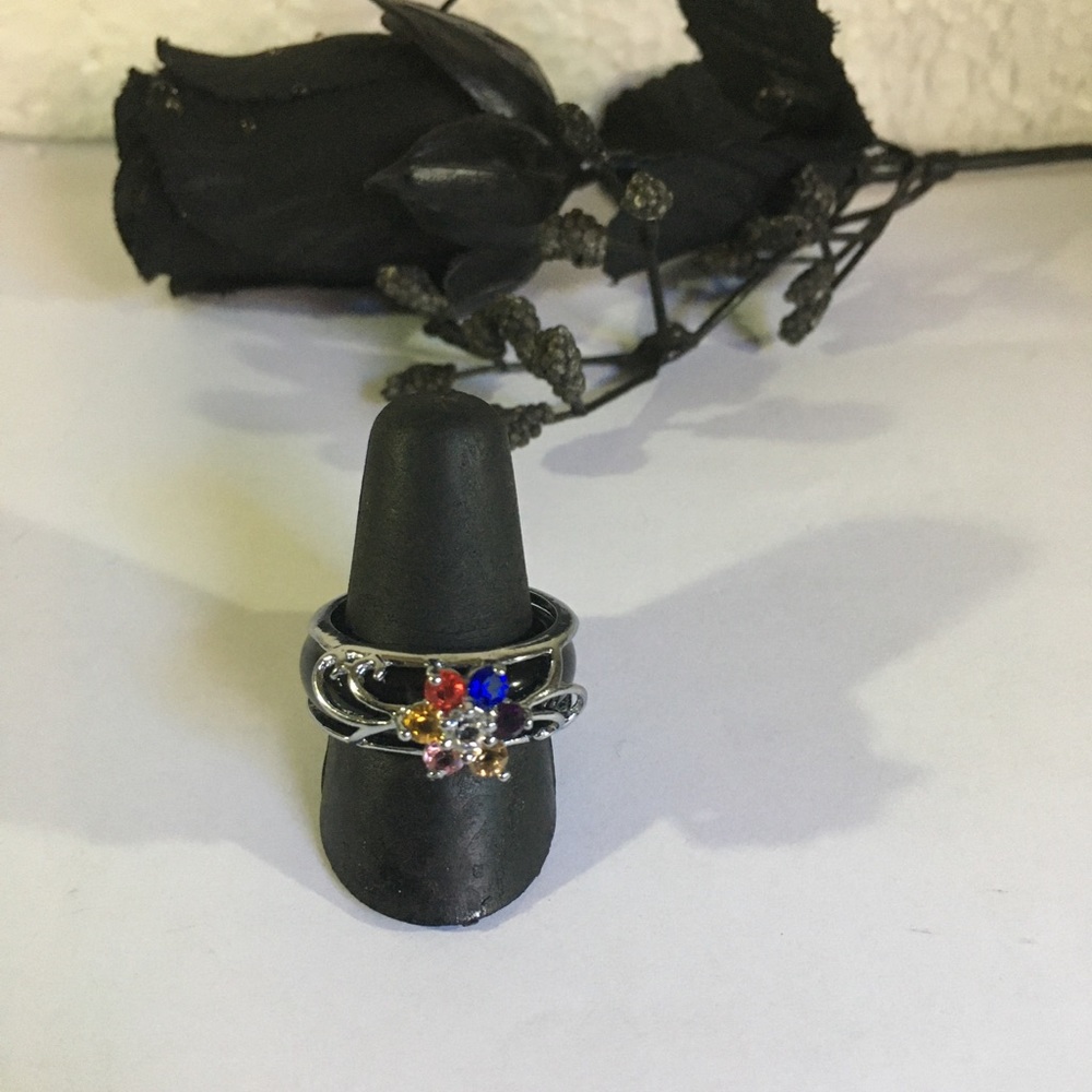 Jade and crystal ring size 6 1/2